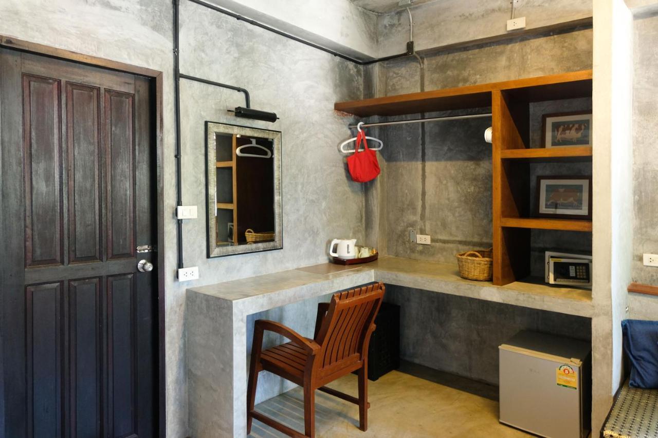 Aonang Third Place Hometel Ao Nang Extérieur photo