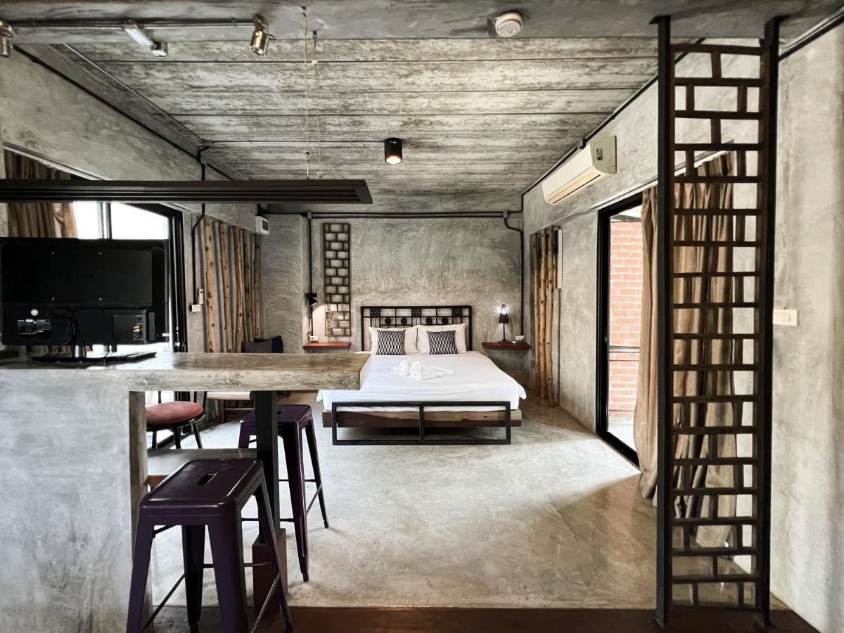 Aonang Third Place Hometel Ao Nang Extérieur photo
